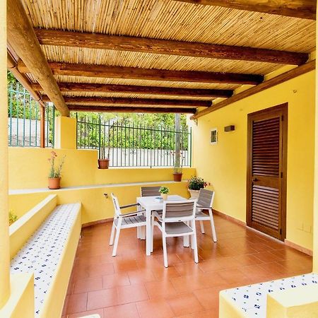 Il Veliero Blu B&B Lipari Centro Luaran gambar