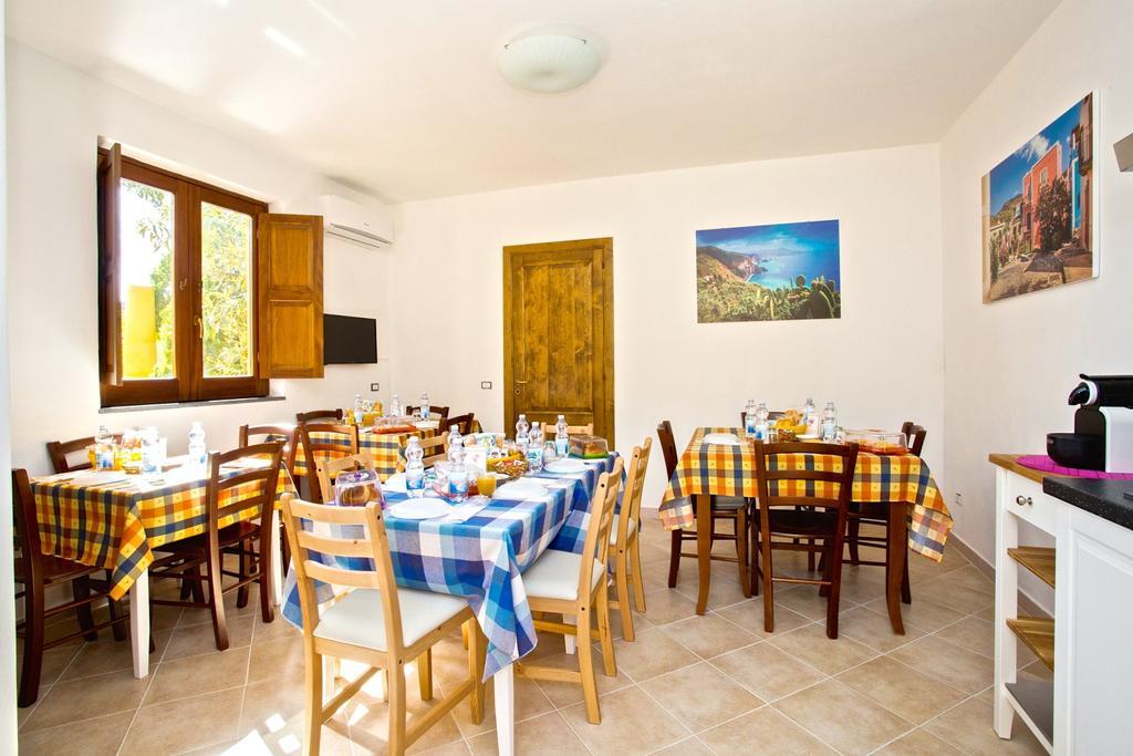 Il Veliero Blu B&B Lipari Centro Luaran gambar